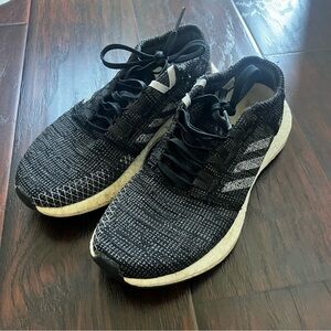 Women’s Adidas PureBOOST GO Running Sneakers (7) Black/Grey